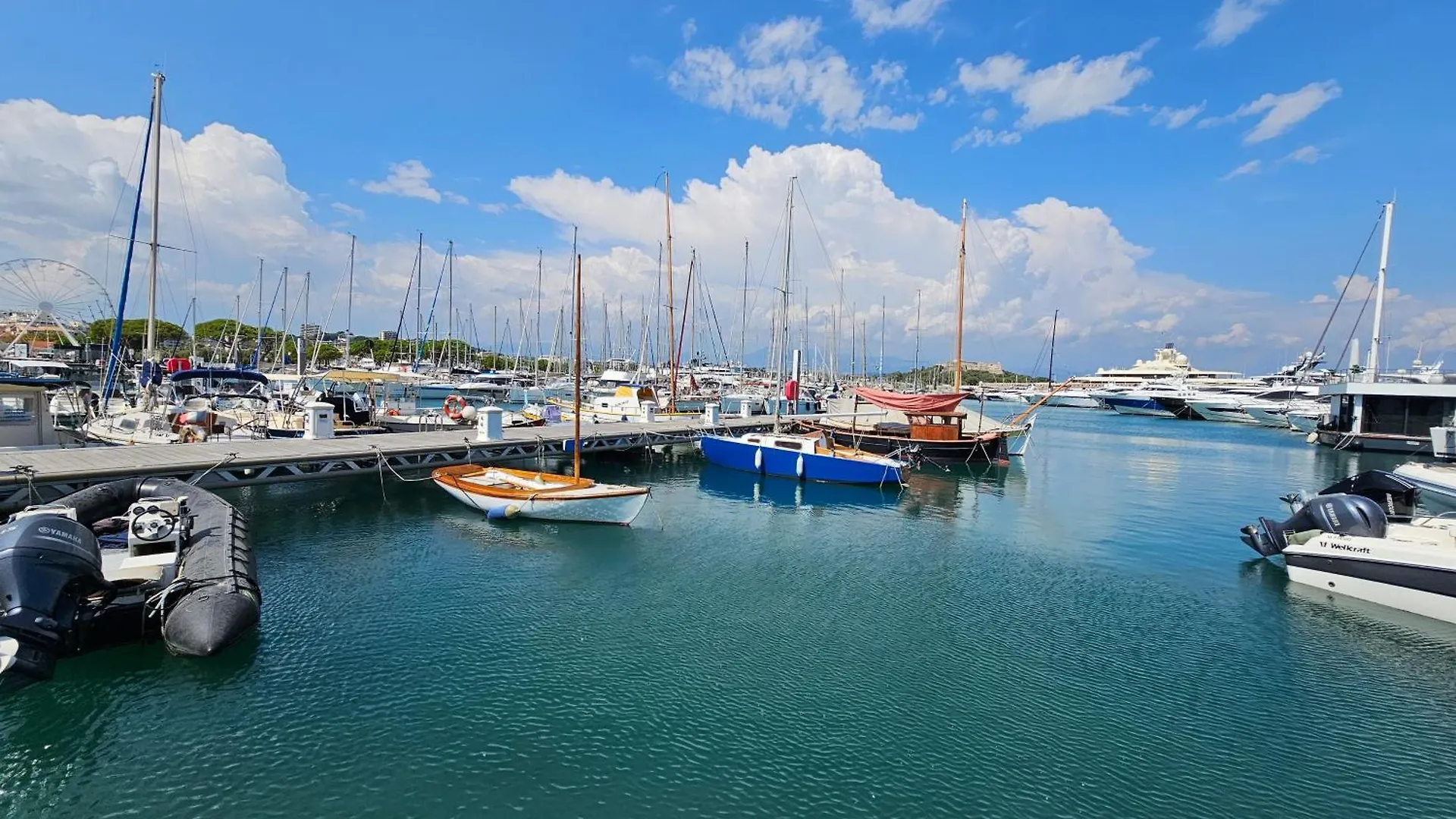 Appartamento Face Port Vauban - En Plein Coeur Du Vieil Antibes